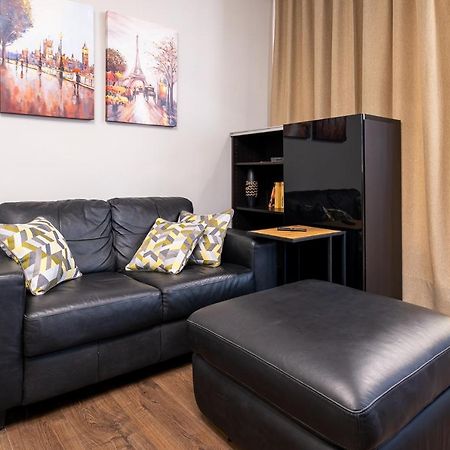 Bohemia - New Apartment With Stylish Design София Экстерьер фото
